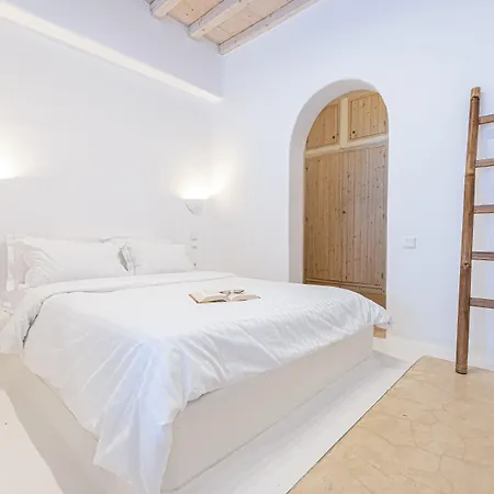 Villa Denia Seaside Mykonos, Private Heated Pool! *