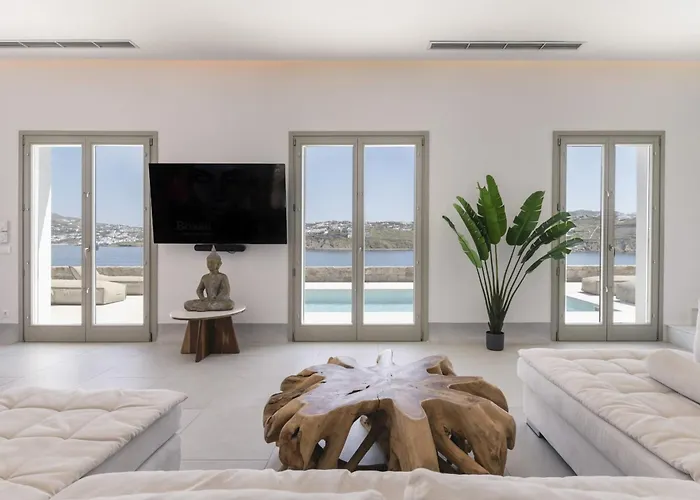 Denia Seaside Mykonos, Private Heated Pool!