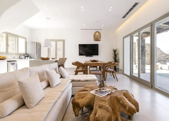 Вилла Denia Seaside Mykonos, Private Heated Pool! Орнос